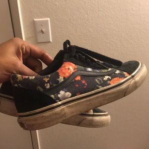 Floral vans